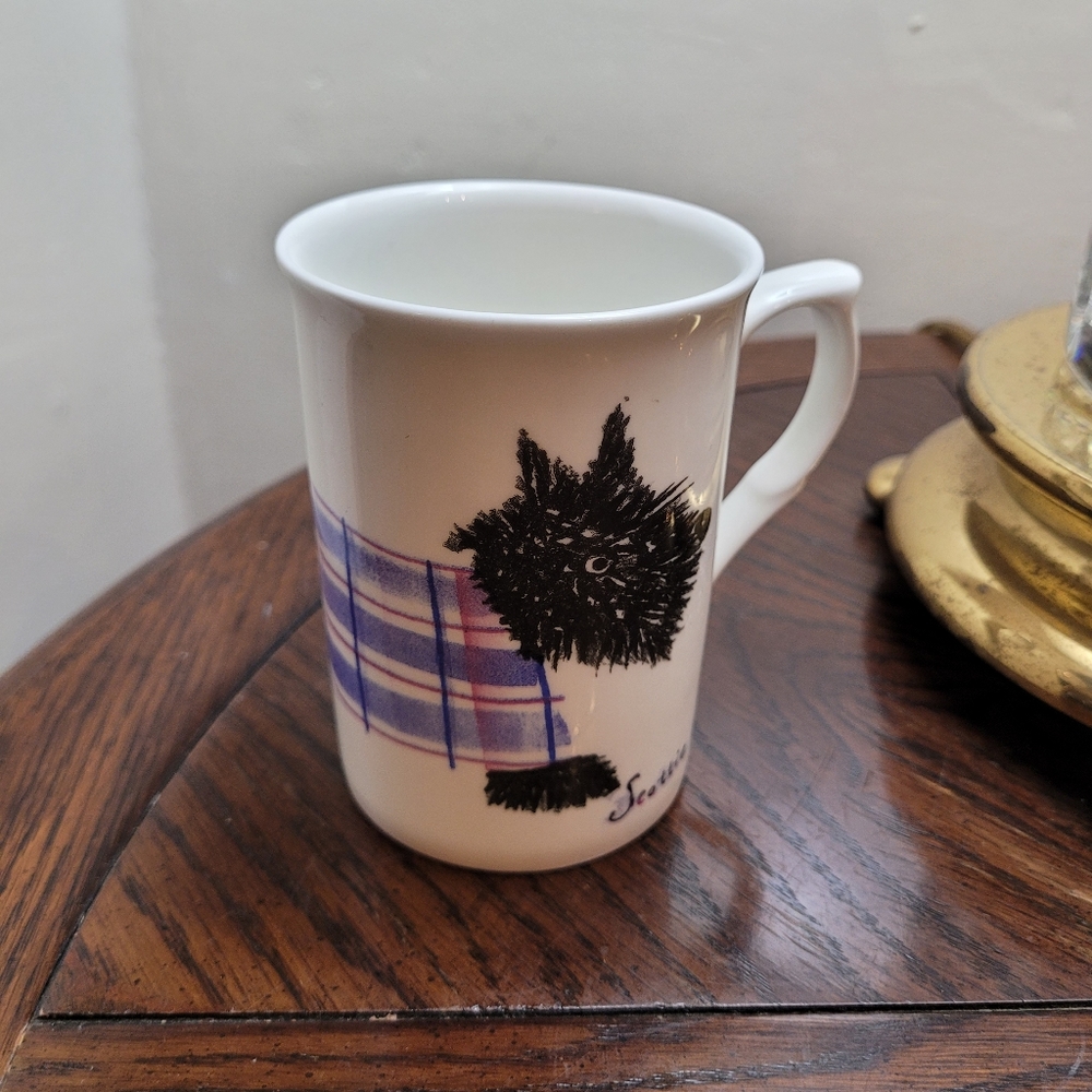 Rose of England Scottie Dog